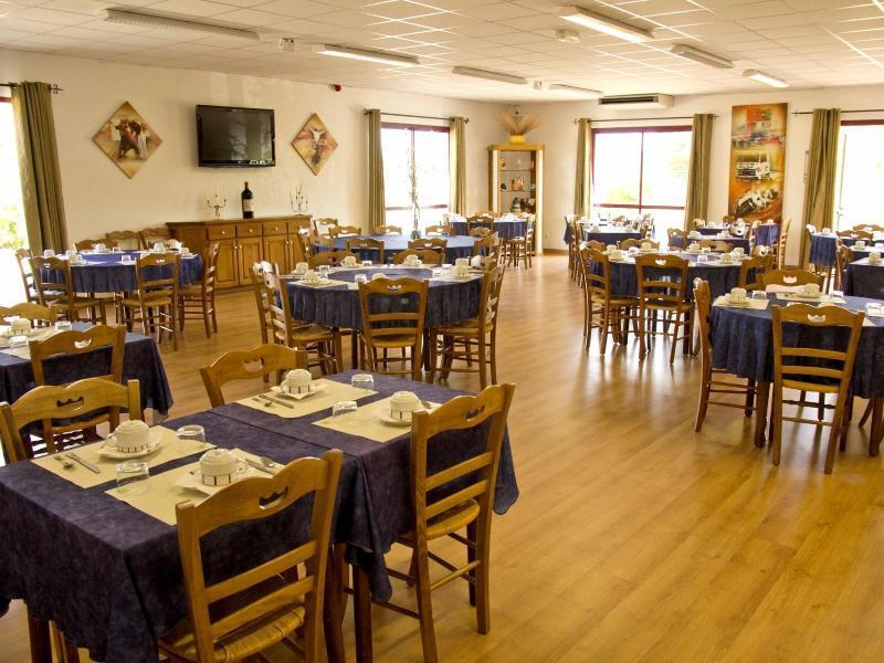 Logis Hotel Restaurant Solenca Nogaro Exterior photo